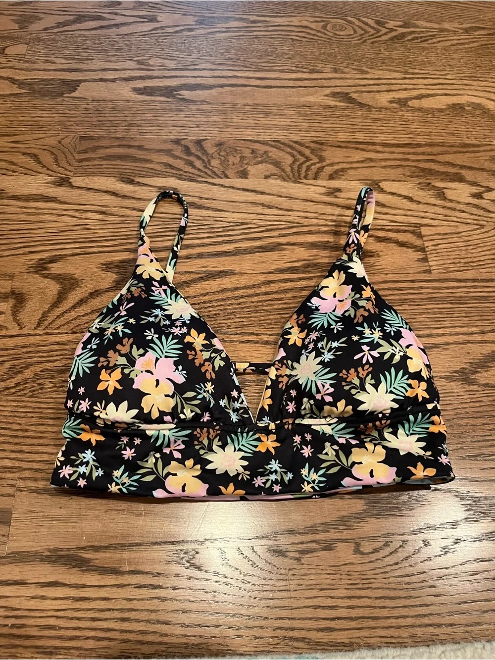 Billabong - Mas Aloha Reversible V-Neck Cami Bikini Top - Floral - NWOT - Size S